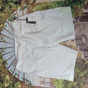 Tail white label golf shorts side insert- chalk size 16